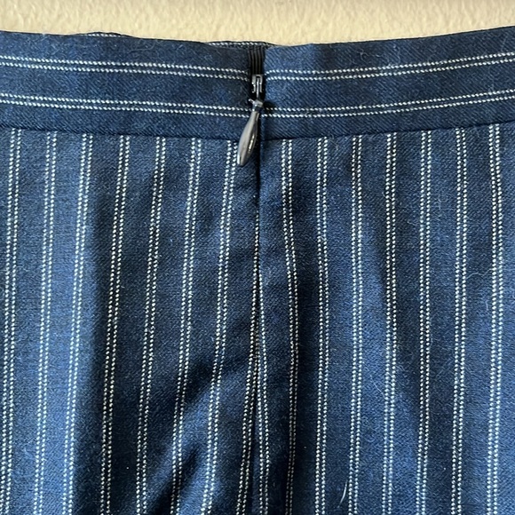 J. Crew Blue Pin Stripe Wool Blend Skirt 0 - Picture 5 of 8